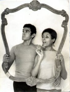 En el Espejo, años 70. Dúo Olga Flora y Ramón.
