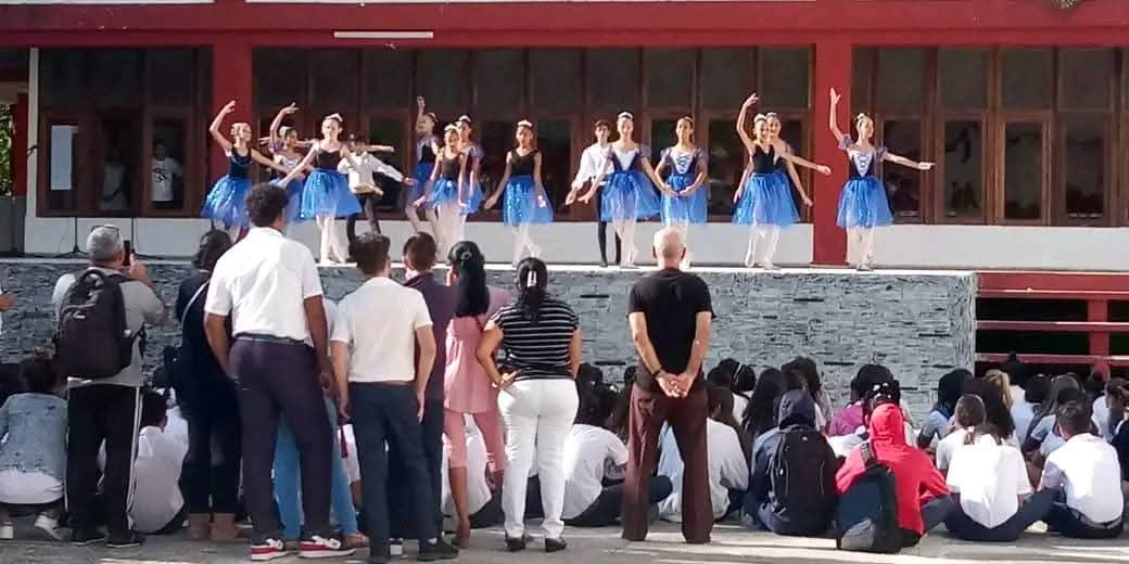 Talleres escénicos para el verano en Holguín 