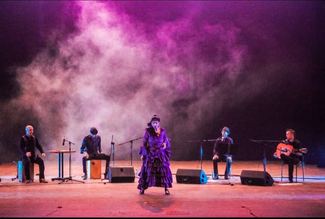 De palos y tacón: Nirvana Flamenco