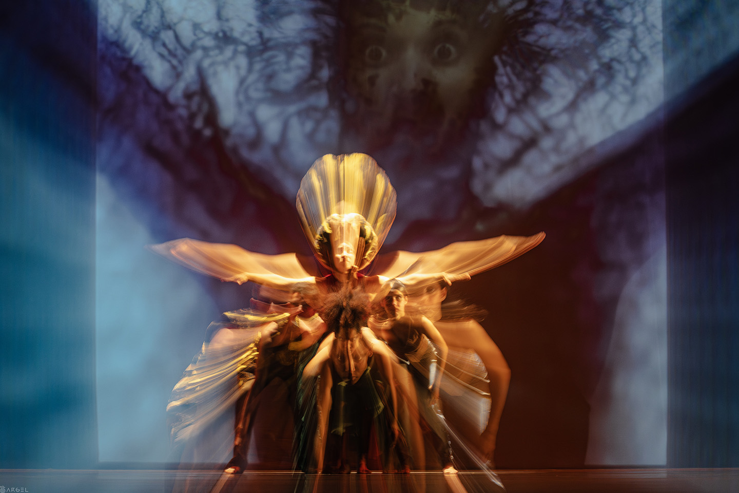 Rosario Cárdenas se abisma en el universo de Belkis Ayón